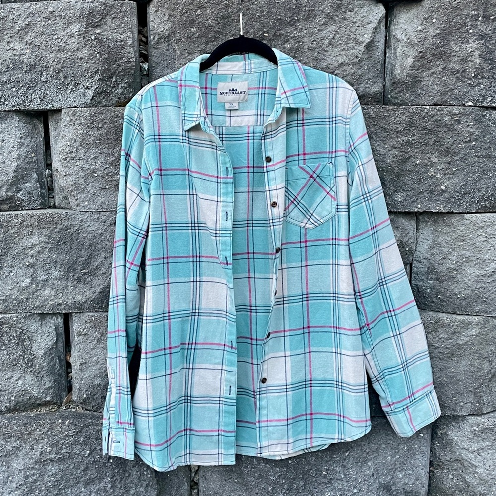 Northeast Outfitters Classic Flannel Size Large